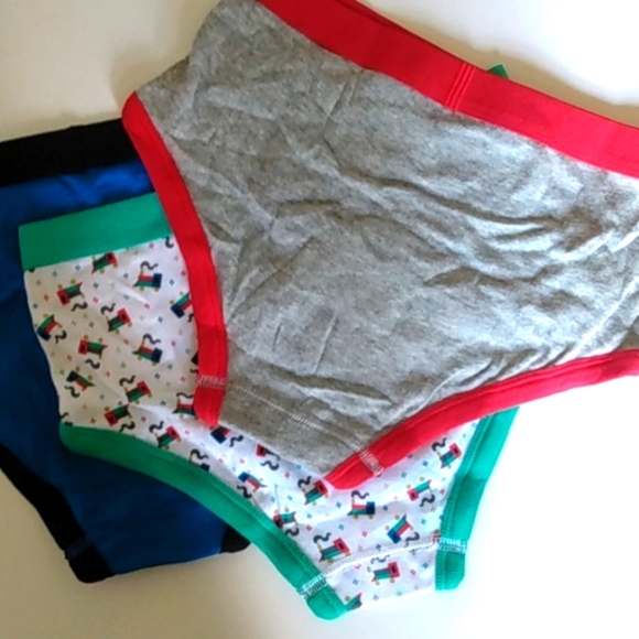 Boys Briefs FAO SCHWARTZ Tag Free (3) NEW! - Picture 4 of 5